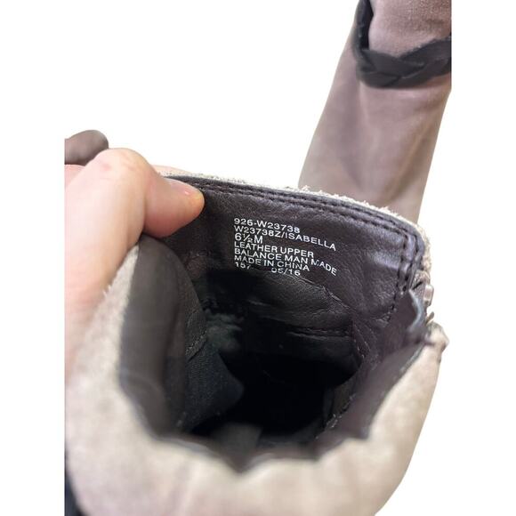 White Mountain Isabella Women's Suede Wedge Zip Up Ankle Boot Size 6.5 Tan/Gray - Picture 6 of 7